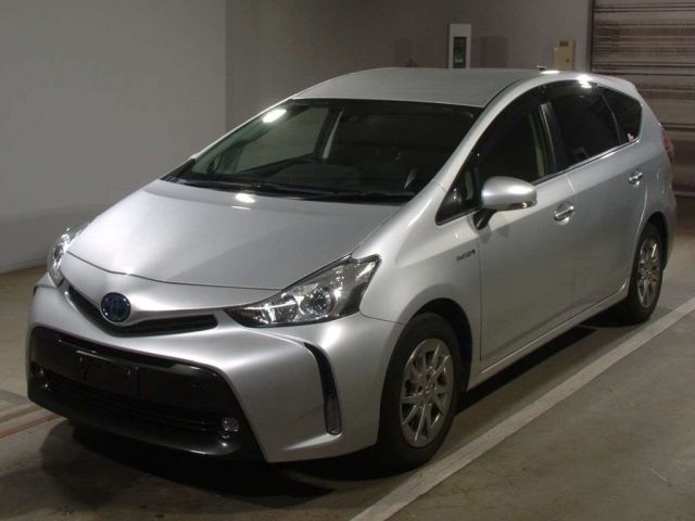 6132 TOYOTA PRIUS ALPHA ZVW41W 2018 г. (TAA Chubu)